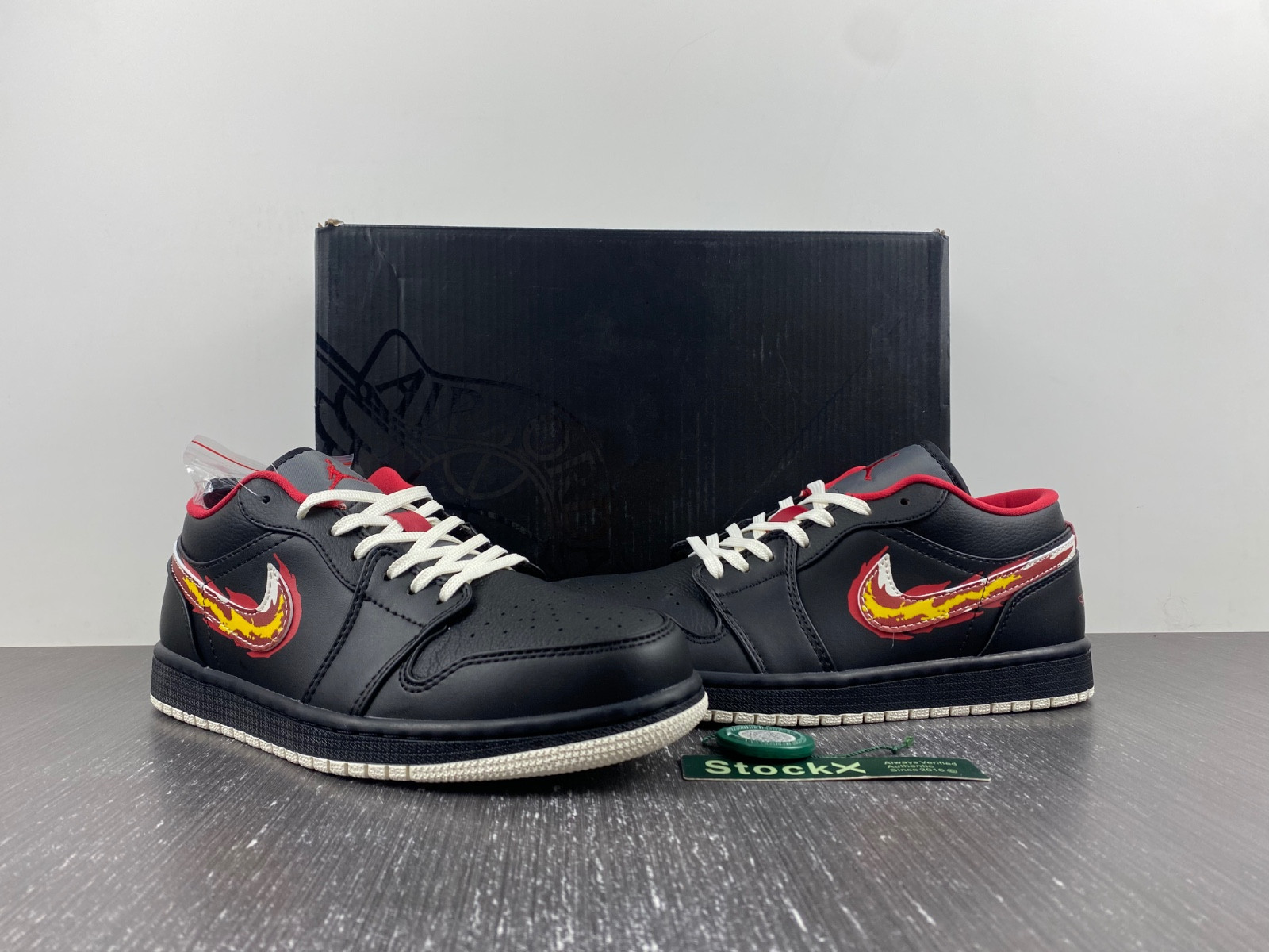 Jordan 1 Low SE Just Skate Black - FJ7073-010