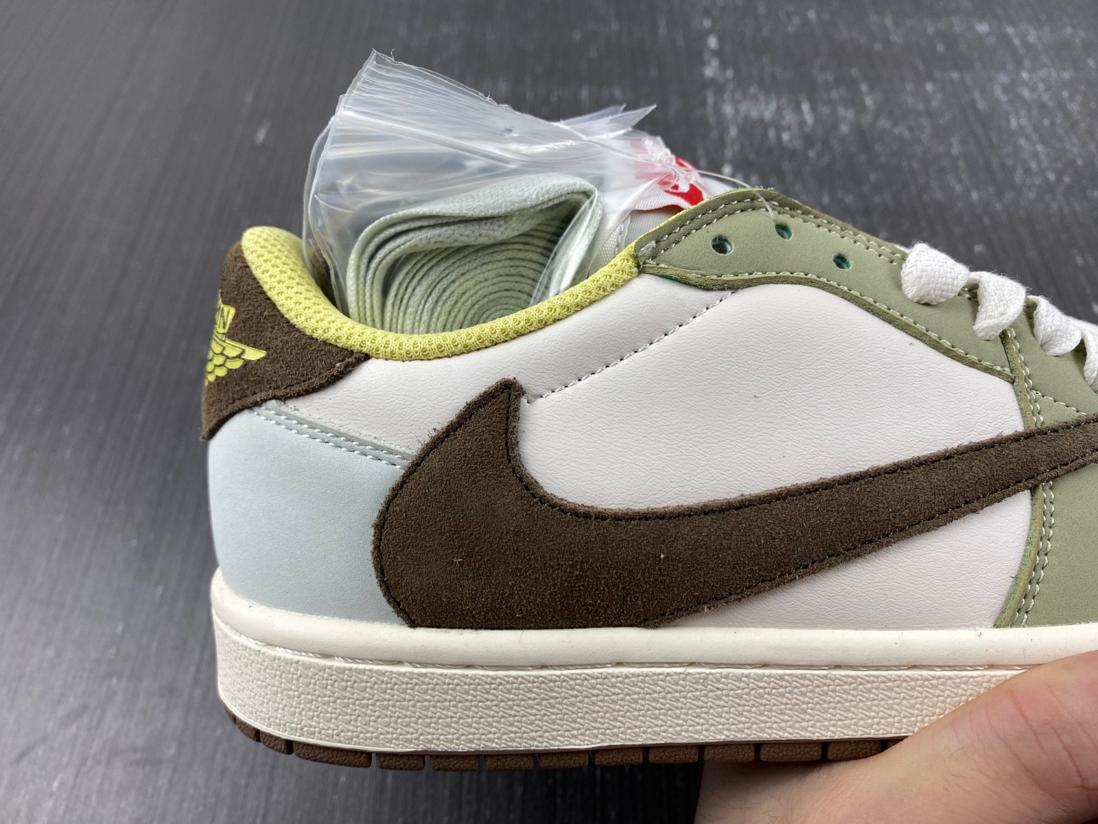 Travis Scott x Air Jordan 1 Low DM7866-603