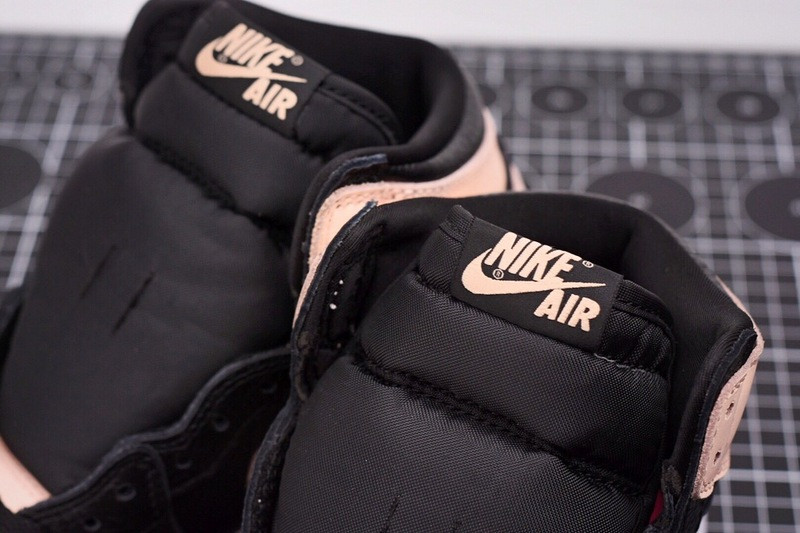 Air Jordan Retro AJ1 High OG “Crimson Tint” 575441-081