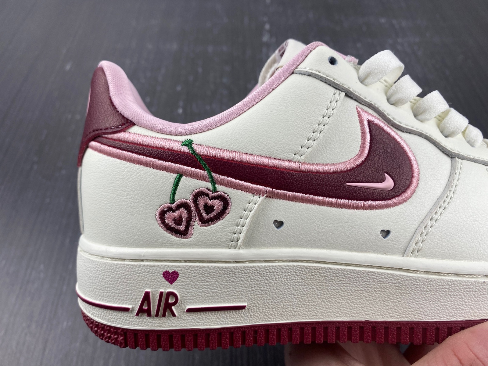 Nike Air Force 1 Low "Valentine