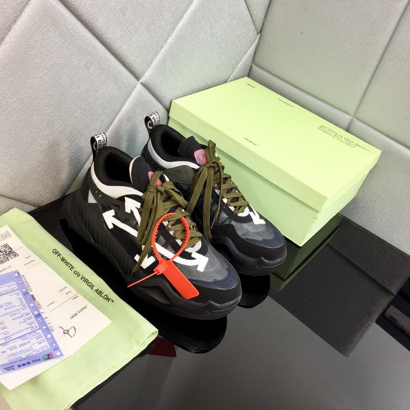 OW C/O ODSY-1000 SPORTS SHOES