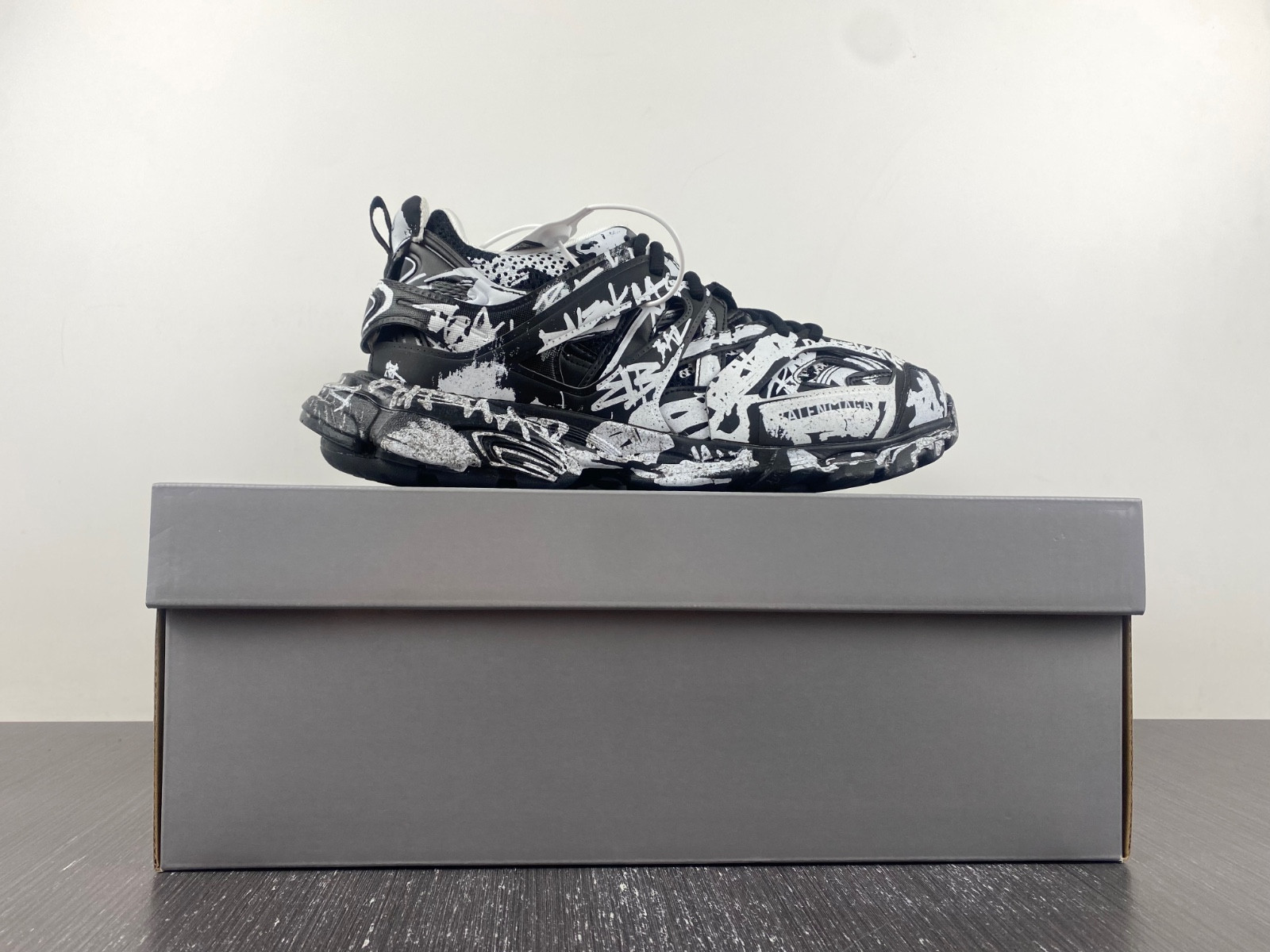 Ba*len*cia*ga track trainer 542023 w3rra 1090