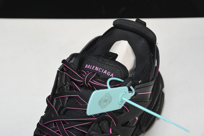 Ba*len*cia*ga track 542436 w2la1-2046