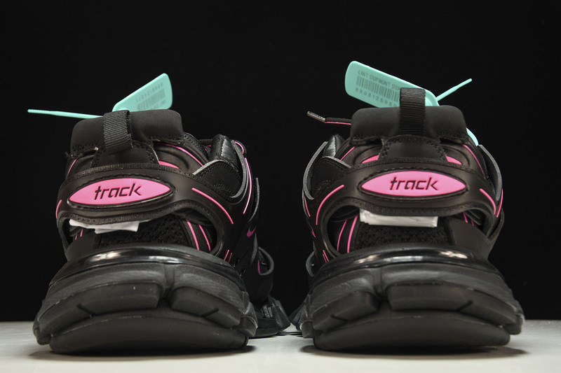 Ba*len*cia*ga track 542436 w2la1-2046