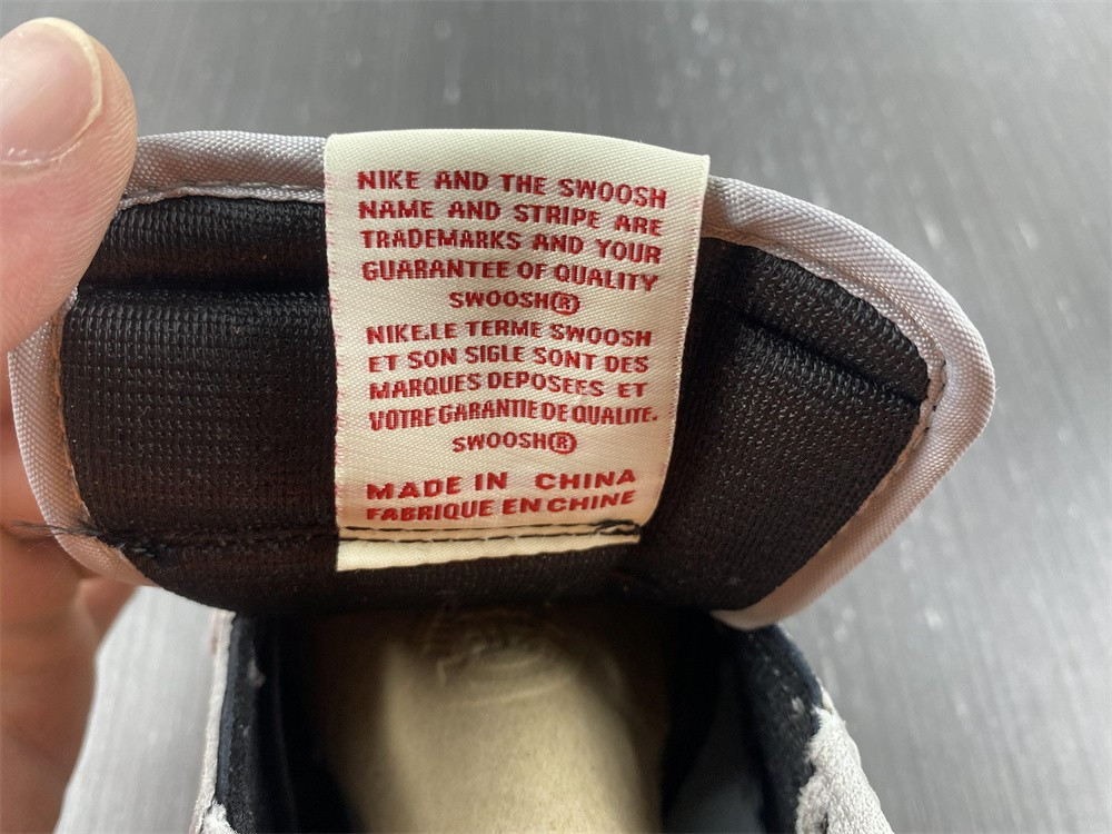 Travis Scott x Air Jordan 1 Low AJ1 DM7866-010