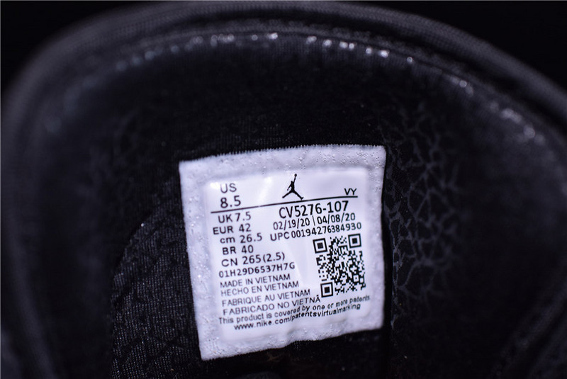 Air Jordan 1 Mid CV5276 107