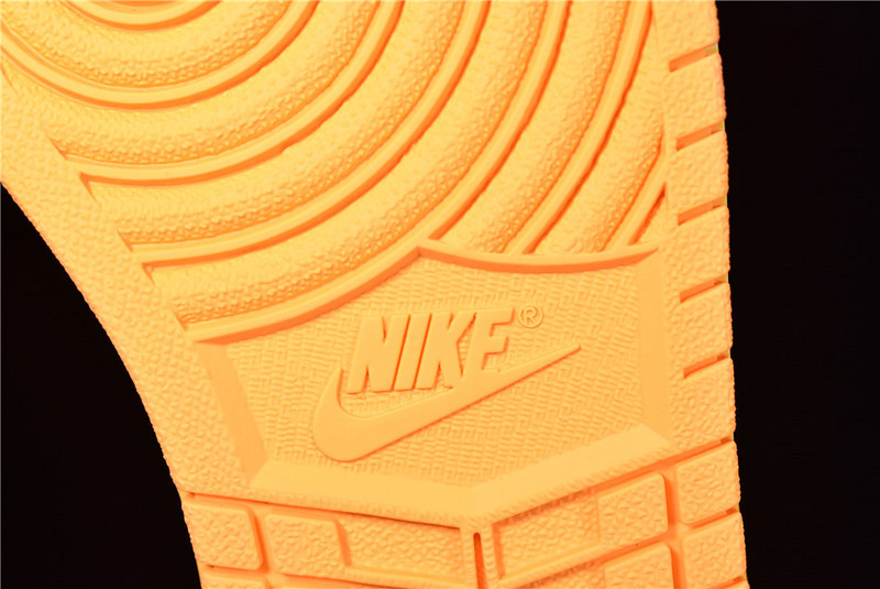 Air Jordan 1 Mid CV5276 107