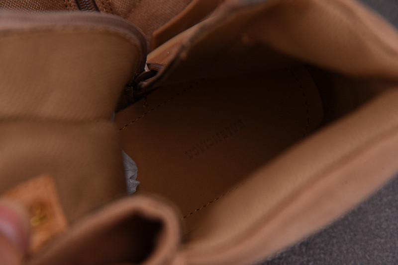 Ba*len*cia*ga strike combat boot