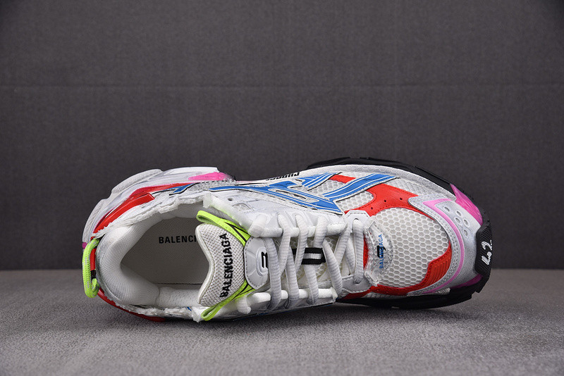 Ba*len*cia*ga runner 677403 w3rb4 9565