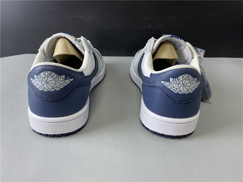 Air Jordan 1 Low SE CW8576-200