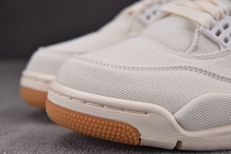 JORDAN 4 RETRO LEVI