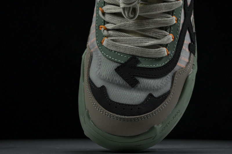 OW C/O ODSY-1000 SPORTS SHOES