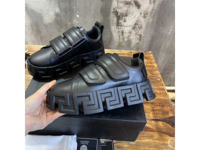 VERSACE SNEAKER