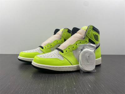 Air Jordan 1 High OG "Volt" 555088-702