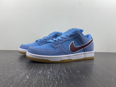 Nike SB Dunk Low Philadelphia Phillies - DQ4040-400