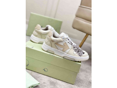 Off-White c/o Virgil Abloh