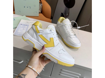 Off-White c/o Virgil Abloh