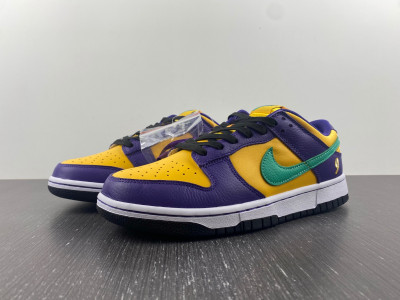 Nike Dunk Low LX Lisa Leslie (W) DO9581-500