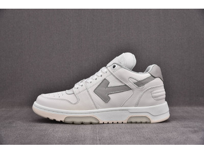 Off-White c/o Virgil Abloh