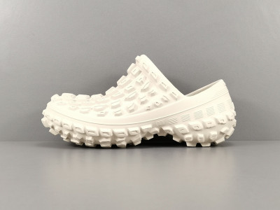 Ba*len*cia*ga bouncer clog