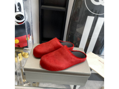 MARNI Red Fussbett Sabot Loafers