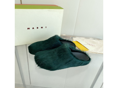 MARNI Green Fussbett Sabot Loafers